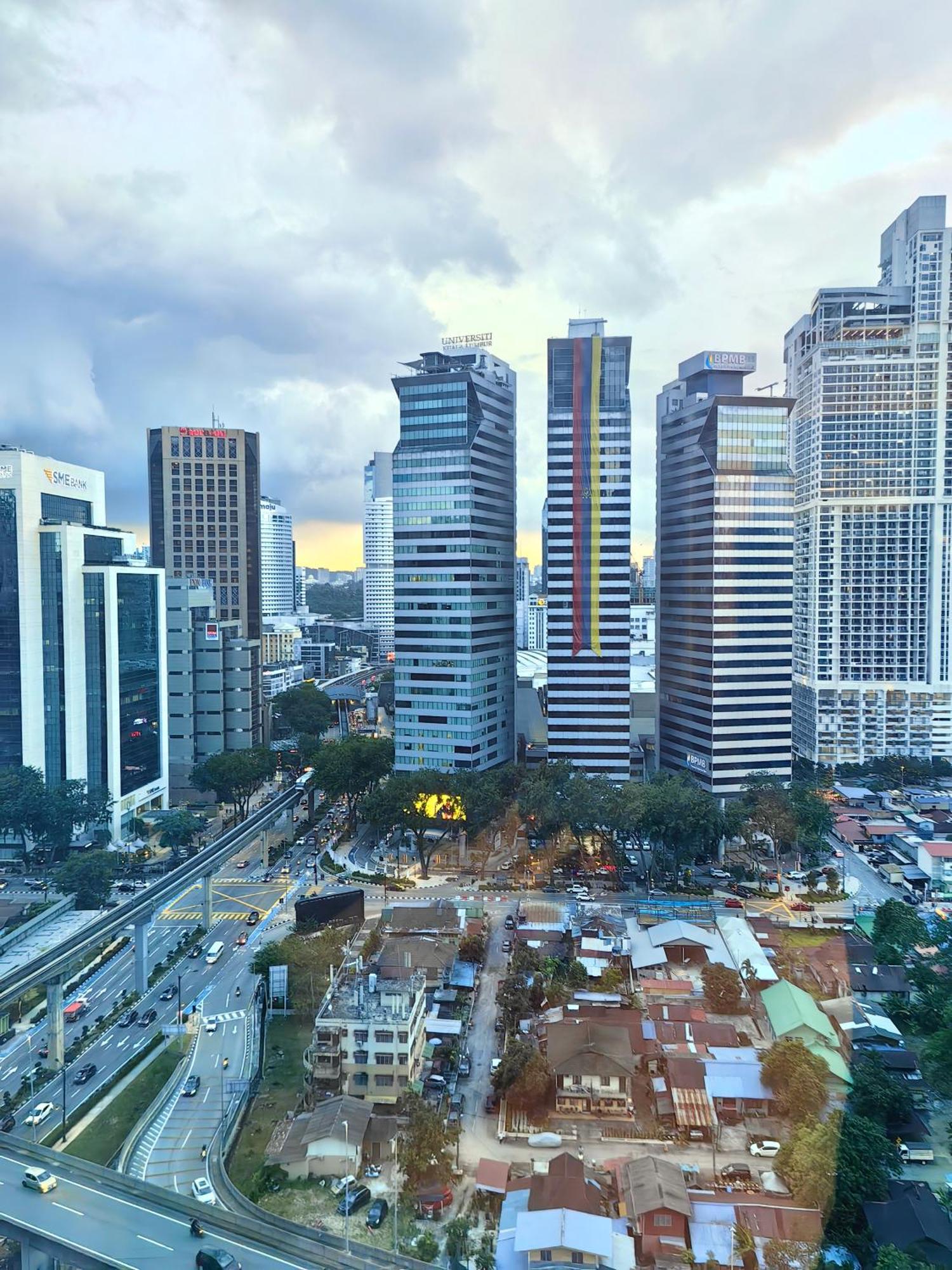 Platinum Klcc & Bukit Bintang Lägenhet Kuala Lumpur Exteriör bild